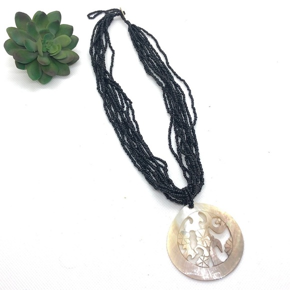Jewelry - Black Beaded Floral Abalone Shell Necklace
